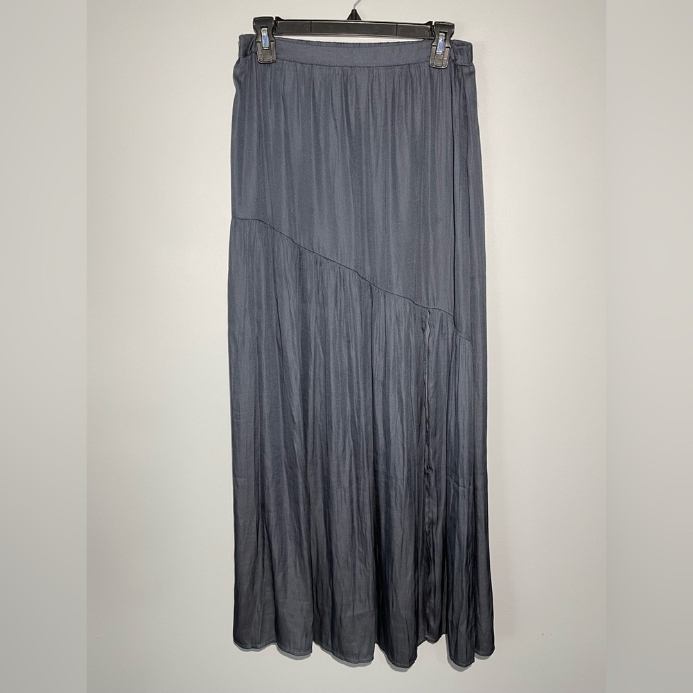 Promesa Charcoal Maxi Skirt